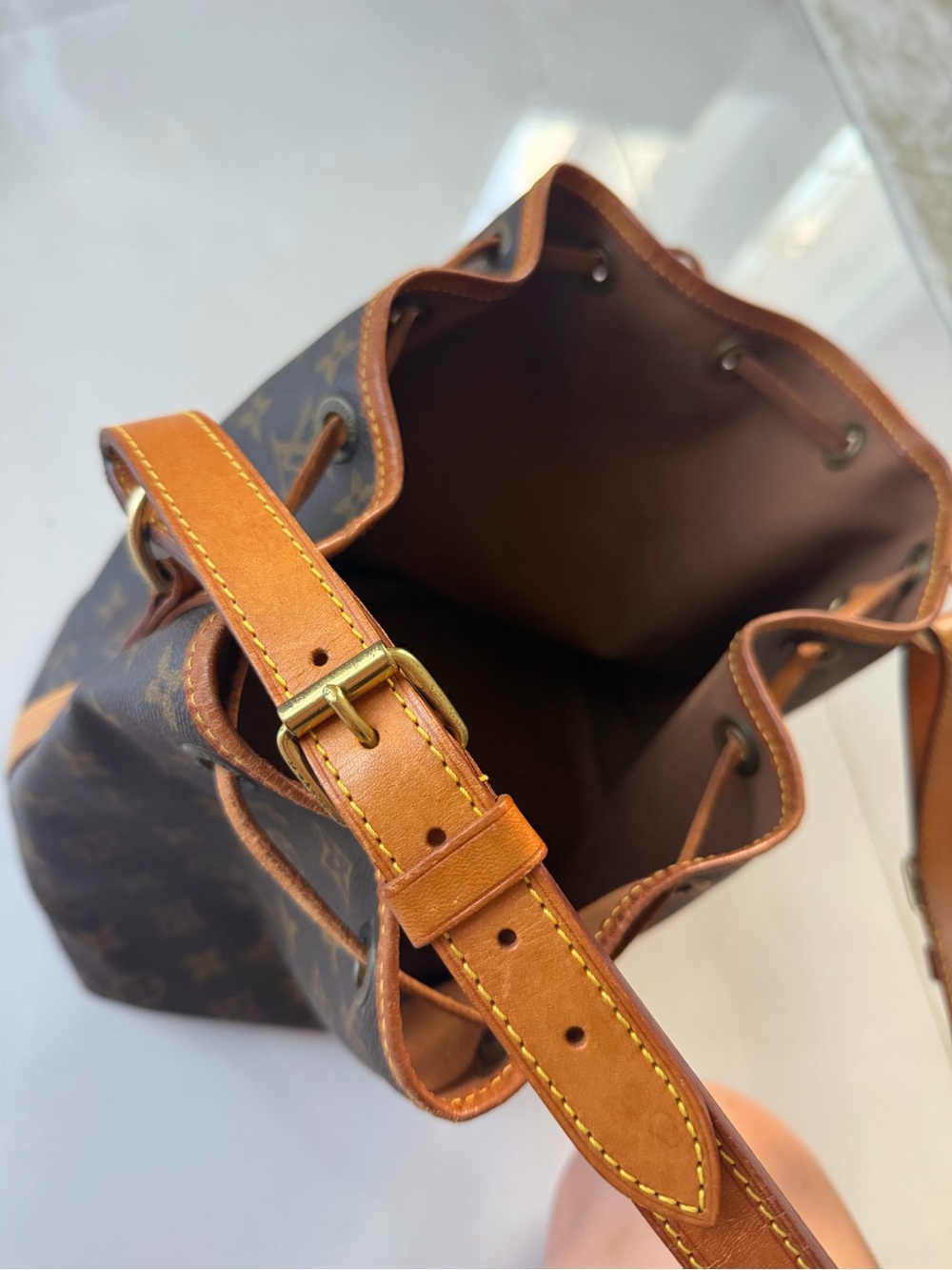 Auth Louis Vuitton Monogram Petit Noe Shoulder Bag Brown M42226 Used - Picture 5 of 9
